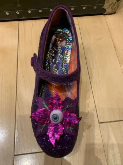 Heel-Irregular Choice Flower Fright