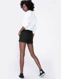 Shorts-Unpublished Stella Raven